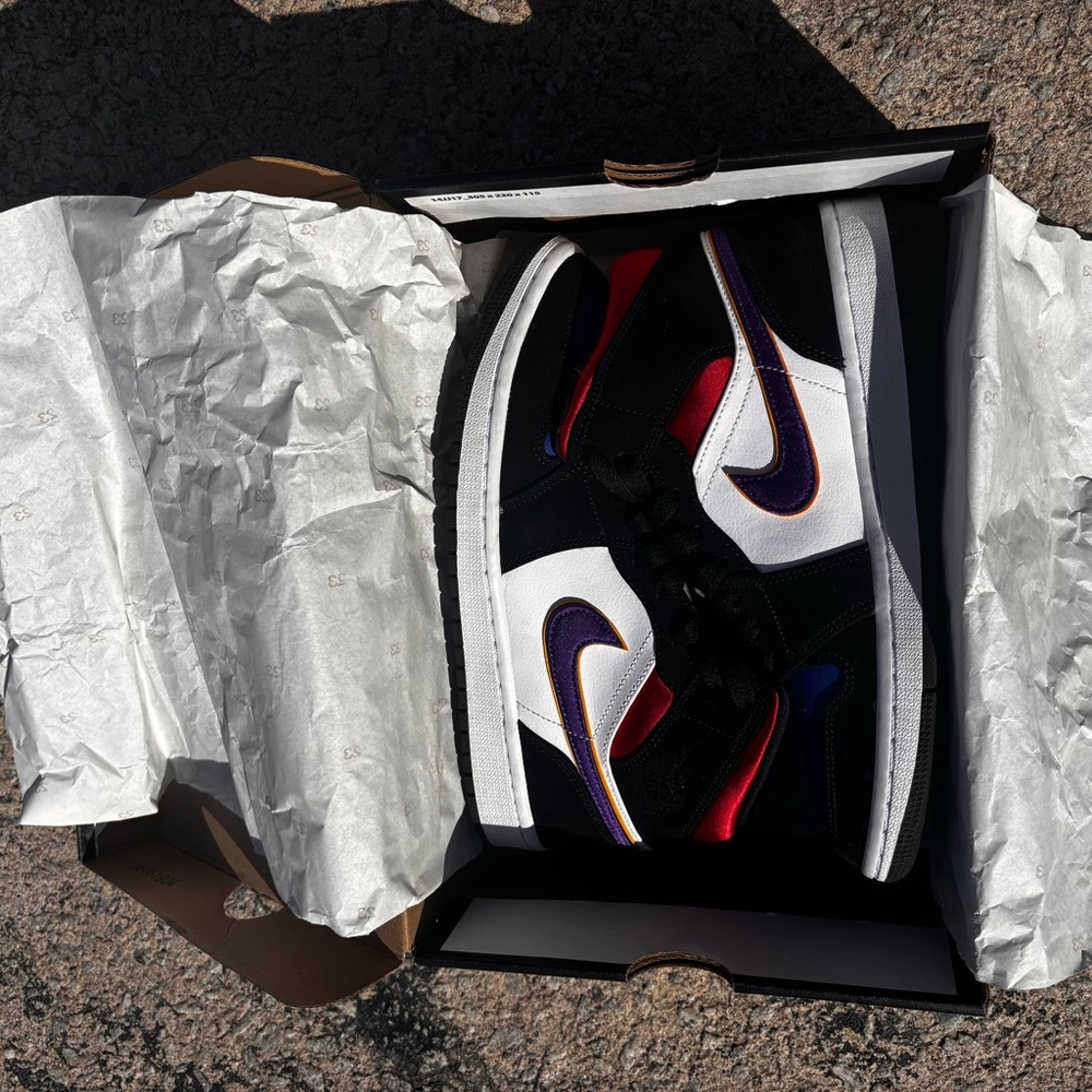 Jordan 1 mid se - Picture 5 of 6